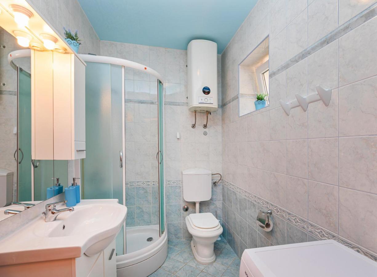 Apartments Bralovic Orasac Bagian luar foto